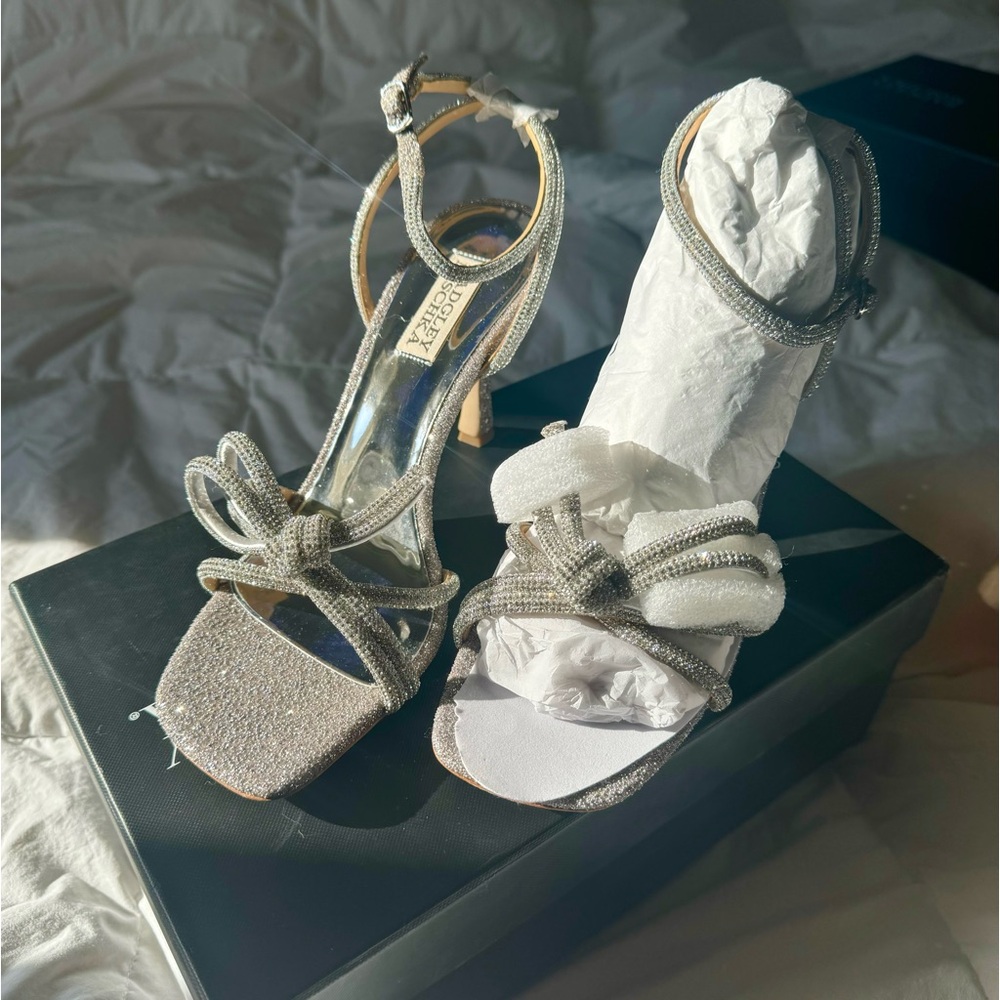 BADGLEY MISCHKA Effie Strappy Bow Stiletto Heels Size 7.5